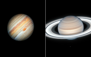 Watch for the ‘Christmas Star’ as Jupiter and Saturn Come Closer Than They Have in Centuries