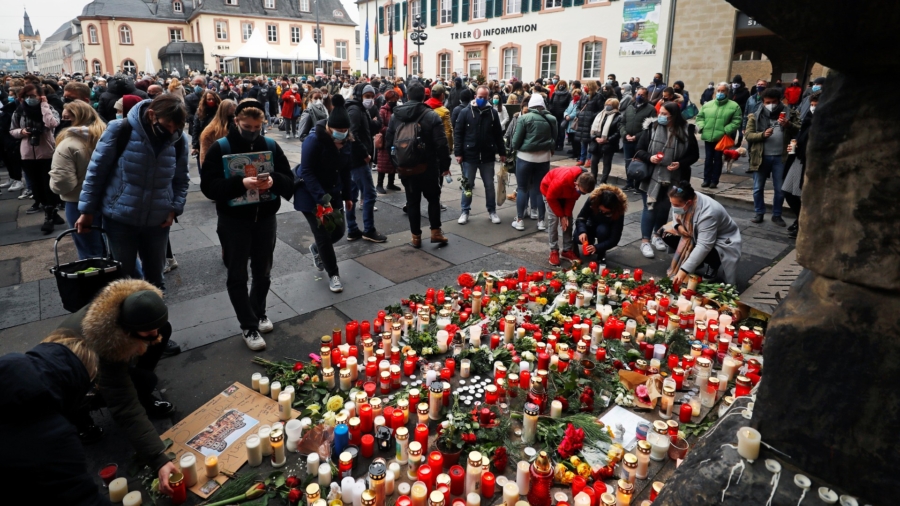 UK, Europe News Brief (Dec. 2) : 5 Killed in German Car Attack