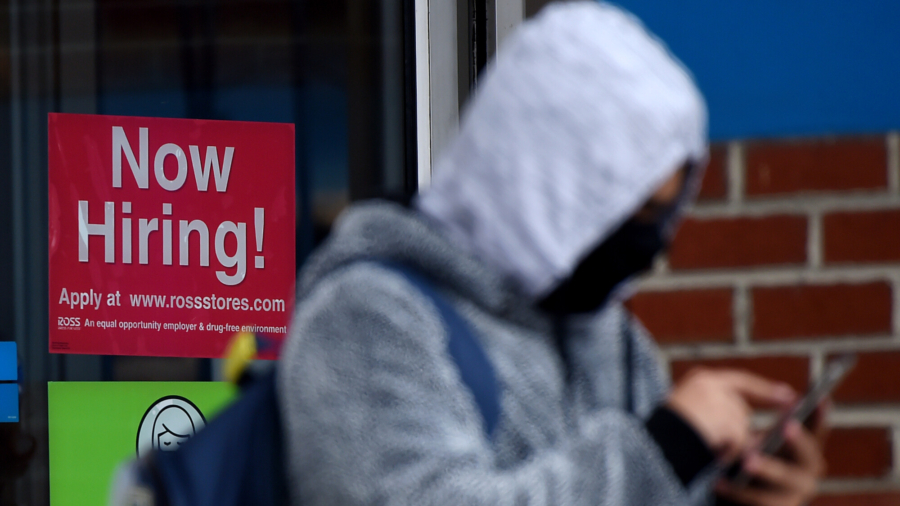 US Layoffs Remain Elevated As 803,000 Seek Jobless Aid