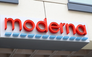 Moderna Sets Up Shop in China as Fears of a 2nd Wave Rise