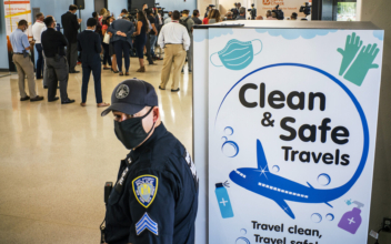 NYC to Send Sheriffs to the Hotels or Homes of UK Travelers to Enforce Quarantine Order
