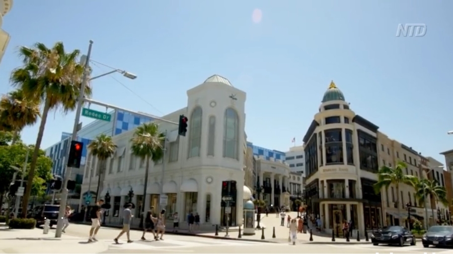 Beverly Hills First US City to Ban Tobacco