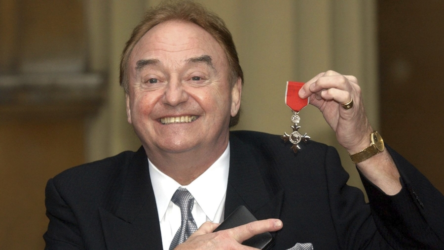 ‘You’ll Never Walk Alone’: Singer Gerry Marsden Dies at 78