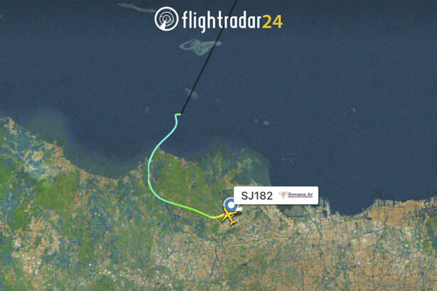 This radar image shows the flight path of Indonesian Sriwijaya Air Flight 182 before it dropped off radar on Jan. 9, 2021. (Flightradar24.com via AP)