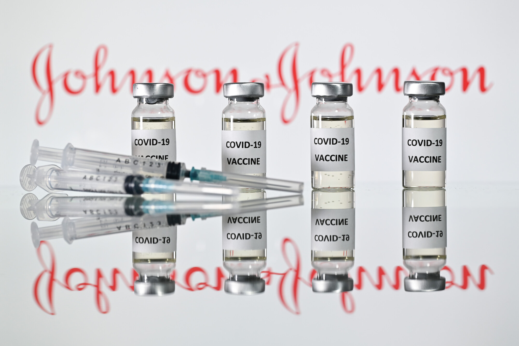 J&J Vaccine Significantly Less Effective Against CCP Virus Variants, Study Suggests