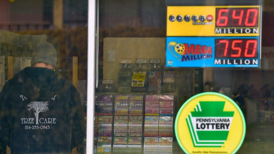 Powerball Jackpot Grows to $730 Million; Mega Millions to Be $850 Million