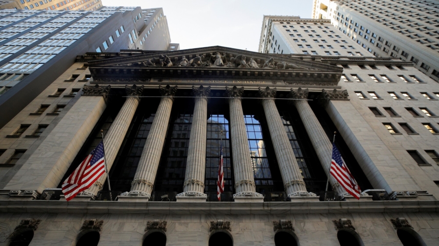 15 percent More Chinese Firms On US Stock Exchanges
