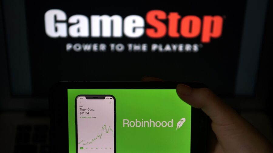 Robinhood ‘Shooting Itself in the Foot’ by Removing GameStop Stock: Analyst