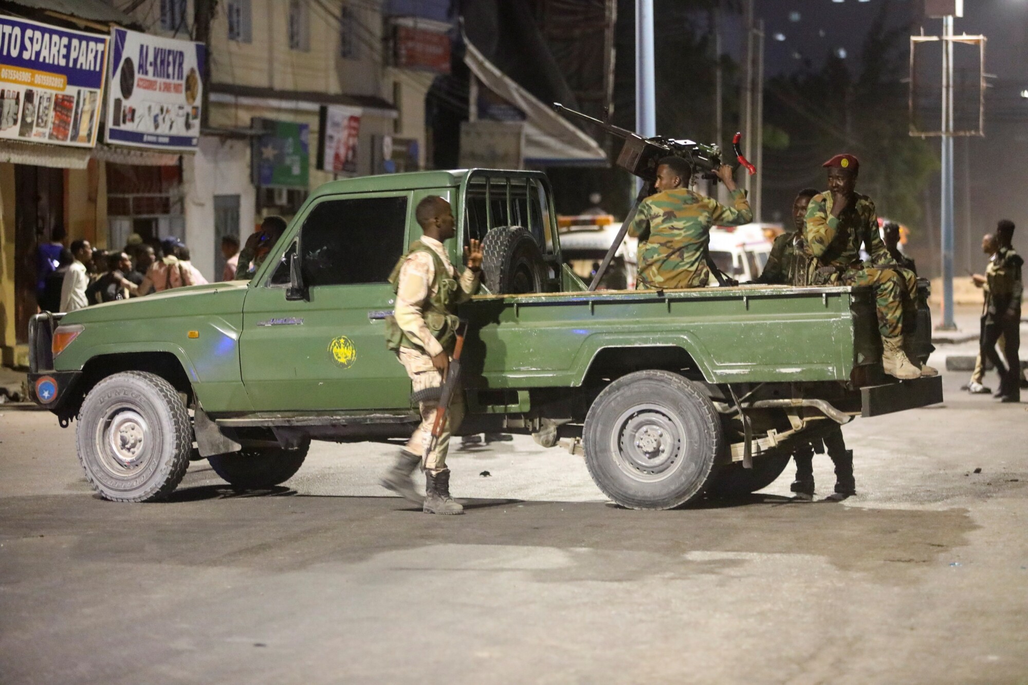 Bomb and Gunfire Rock Somali Hotel, Terrorists Claim Responsibility