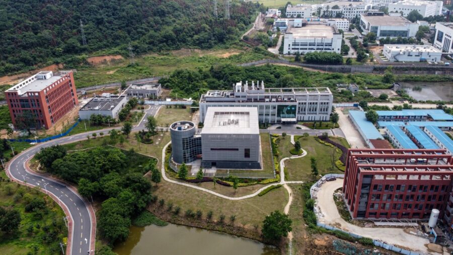 Scientists at Wuhan Virology Lab Had CCP Virus-Like Sickness in Autumn 2019, State Department Says
