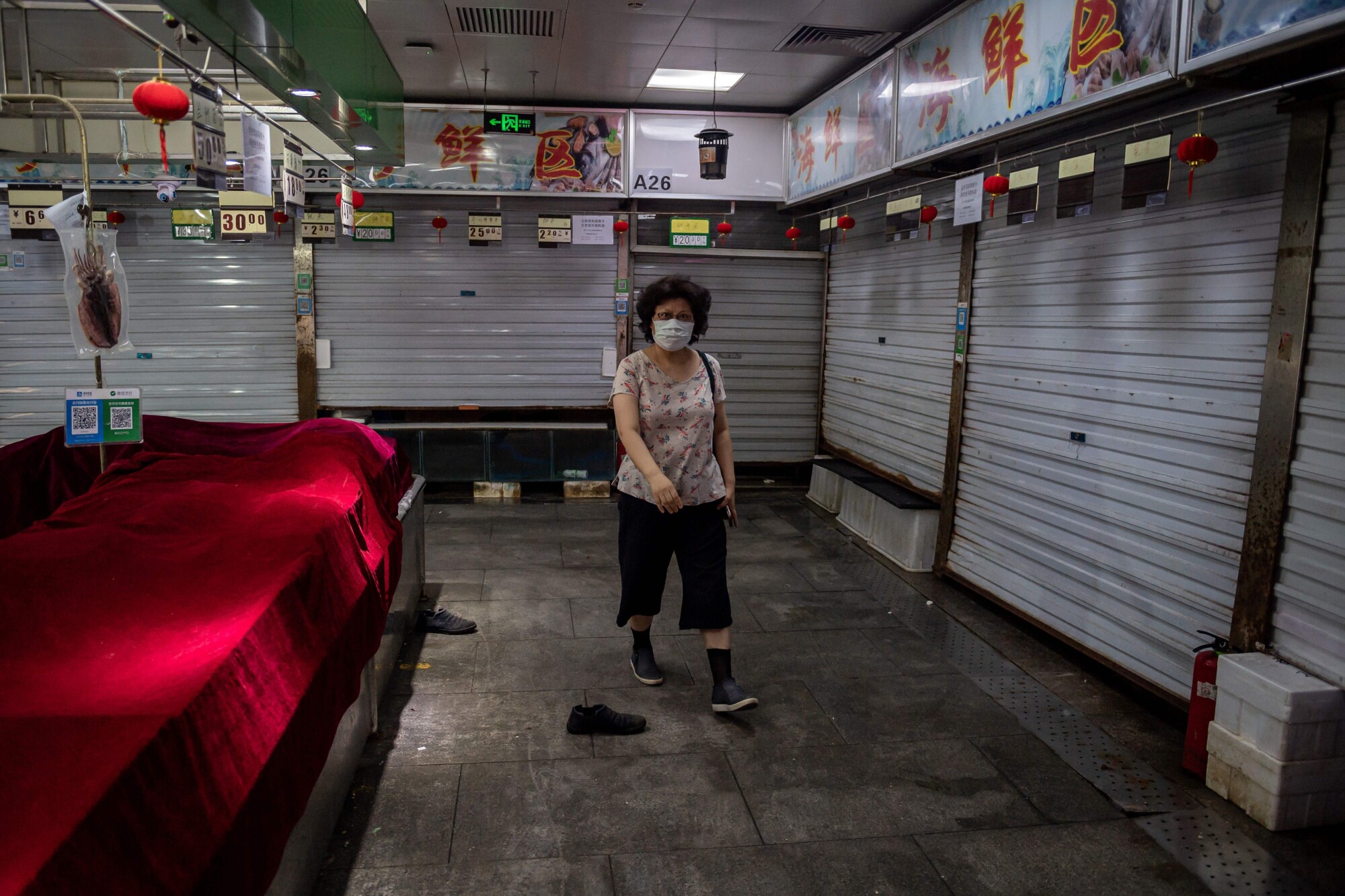 Chinese Locals Demand Food Amid Lockdown