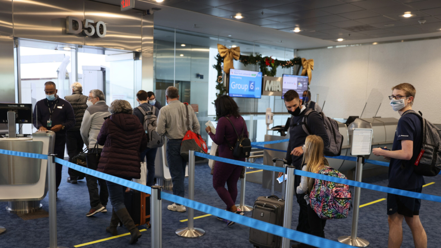 TSA Says About 500 Million Fewer People Traveled by Air in the US in 2020
