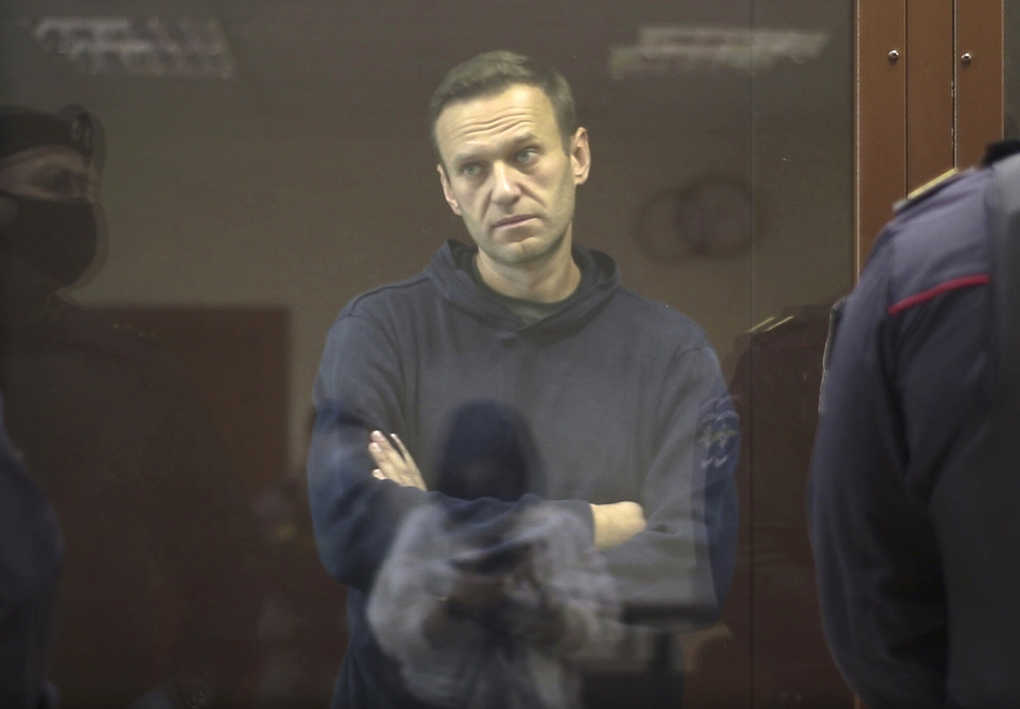 Hunger-Striking Navalny Being Transferred to Hospital