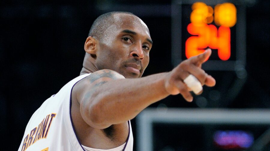 Autographed Kobe Bryant Watch Goes up for Auction