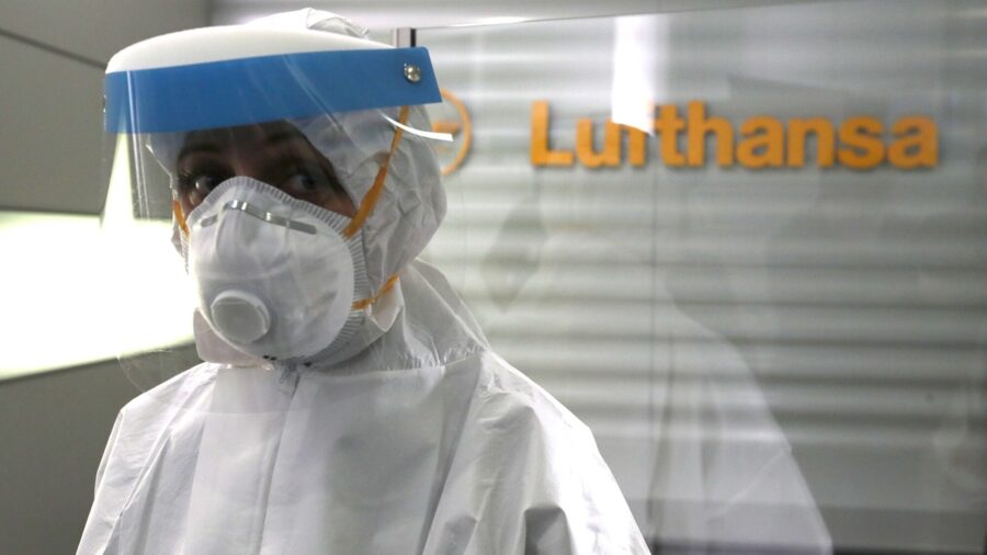 Lufthansa Raises 1.6 Billion Euros to Repay German Government Aid