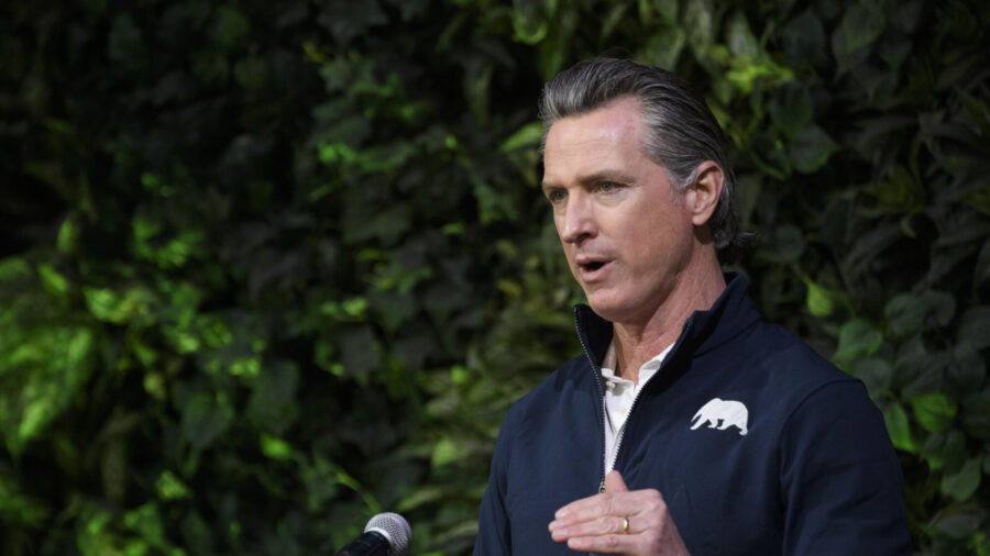 California Passes $600 Stimulus Check, Deadline Approaches for Recall Governor Effort
