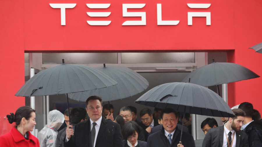 China in Focus (April 23): Tesla Releases Crash Data, Responds to Regulators