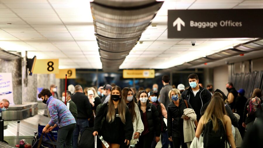 CDC: No Need for Testing, Quarantining Among Vaccinated Travelers in US