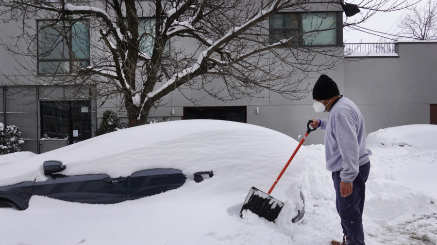 Residents Freezing and Without Power in Texas