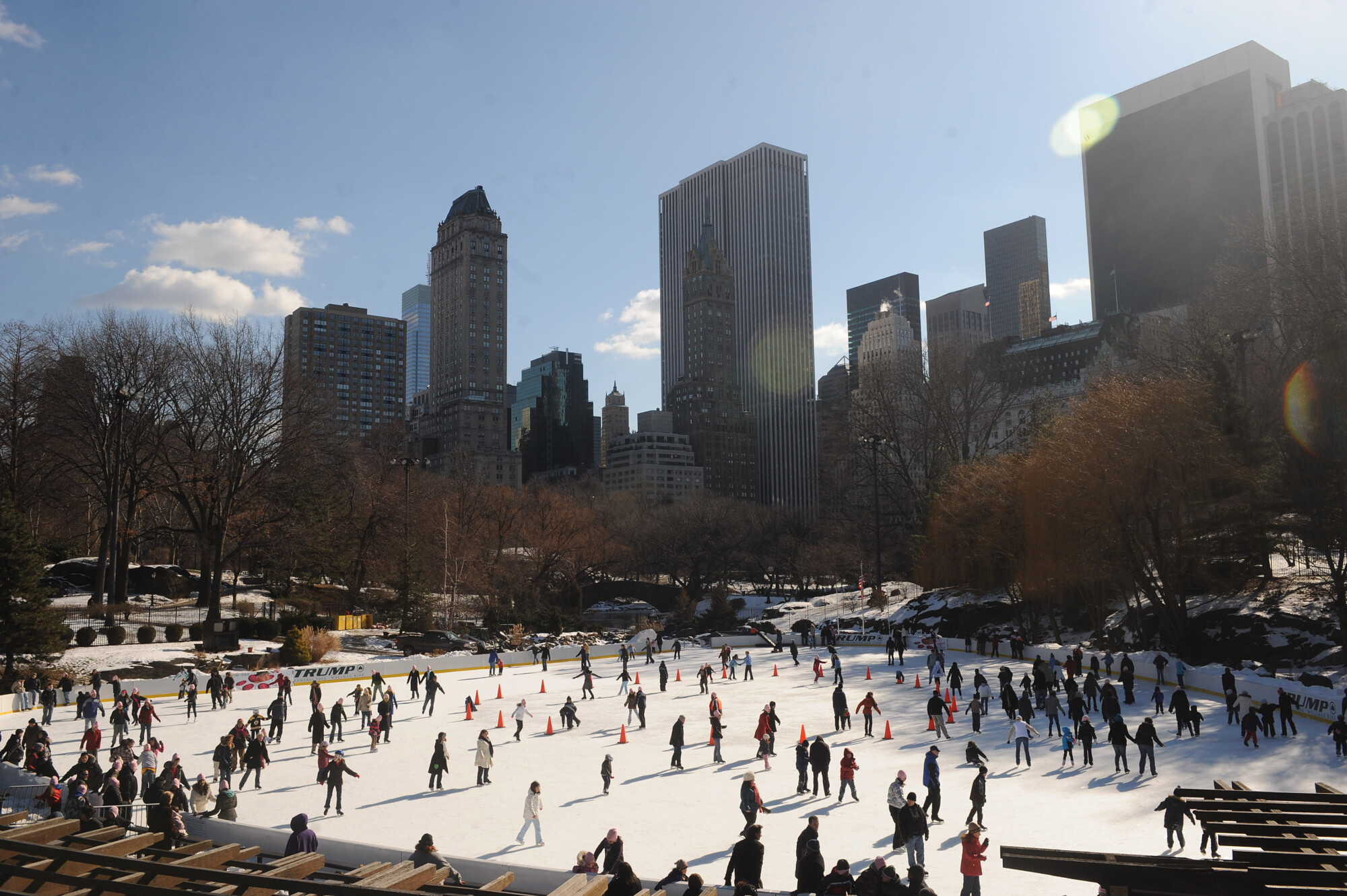 Trump’s Ice Rinks in Central Park to Remain Open as Demand Prompts de Blasio to Delay Termination