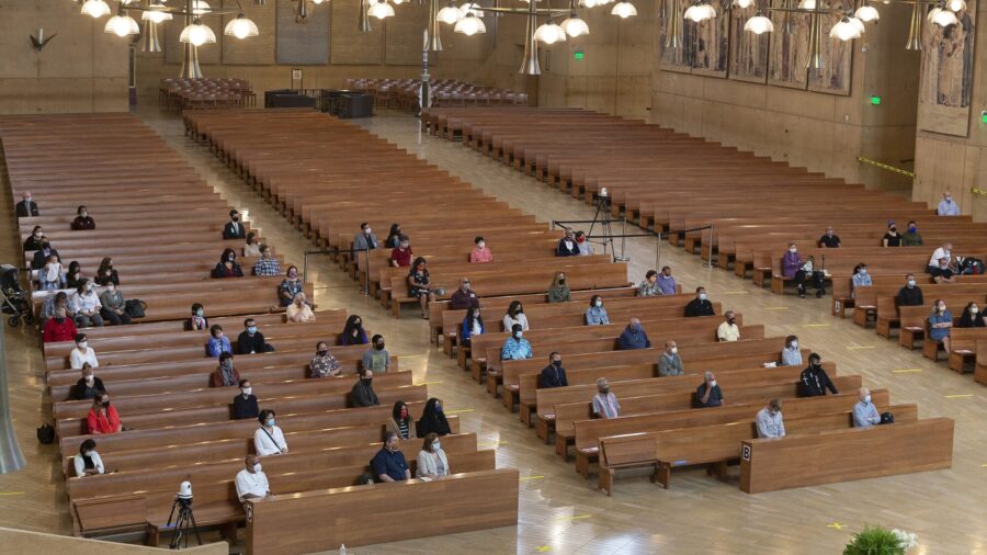 California Revises Indoor Church Guidelines After Ruling