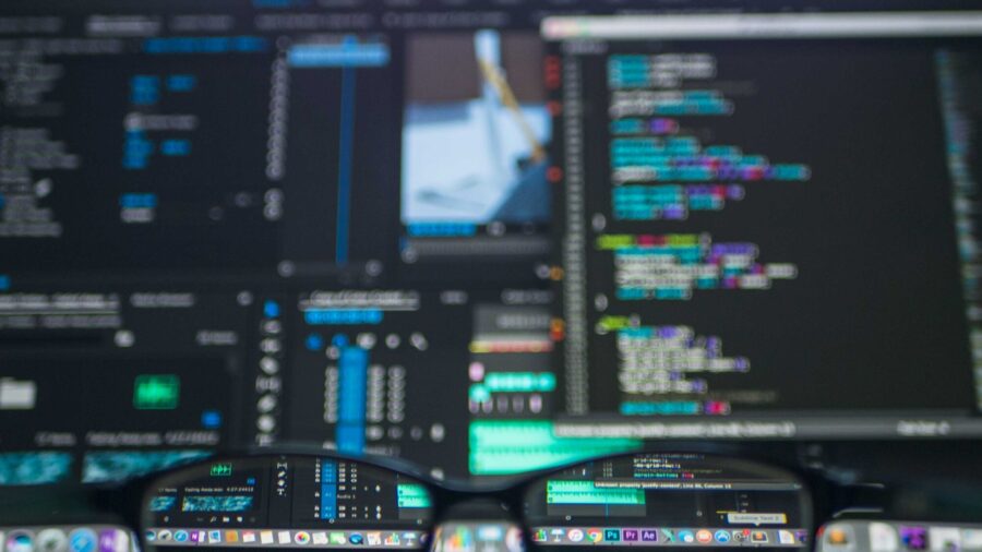 China Hackers May Be Behind US Data Breach; 1 in 5 Submariners Suffer With Mental Health
