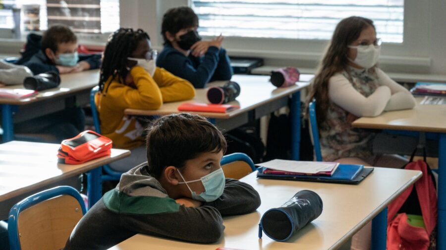Extended Mask Use Harms Children: Lawyer