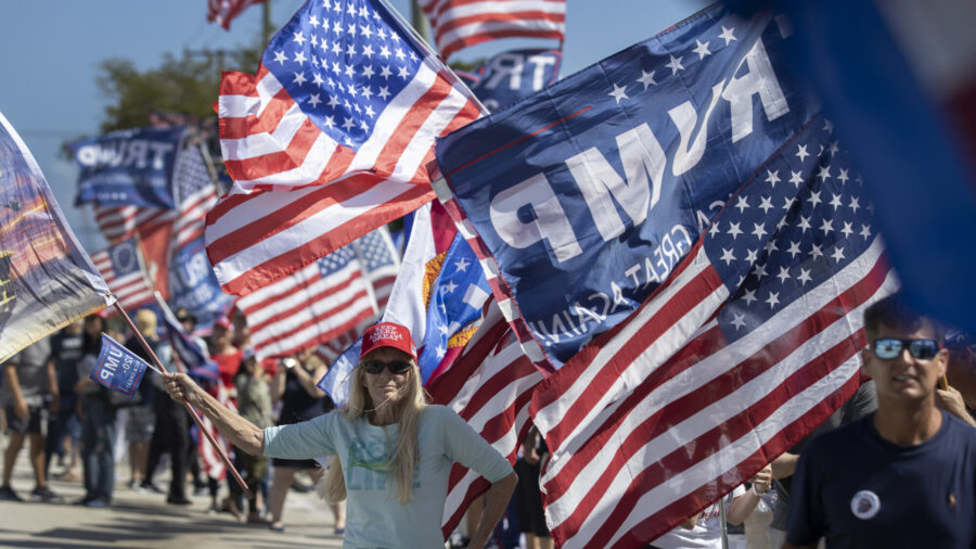 ‘Peaceful and Patriotic’ Pro-Trump Rally in Florida
