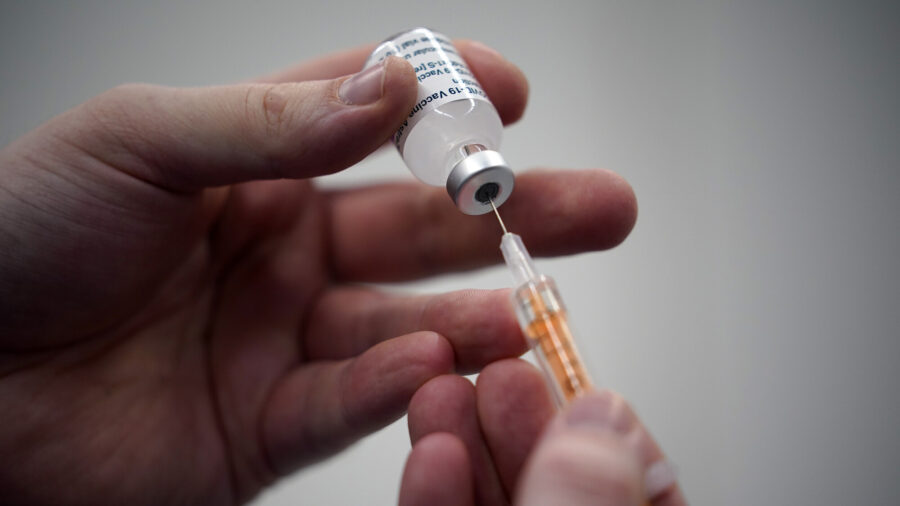 CDC: 7-Day Average New Virus Cases Down