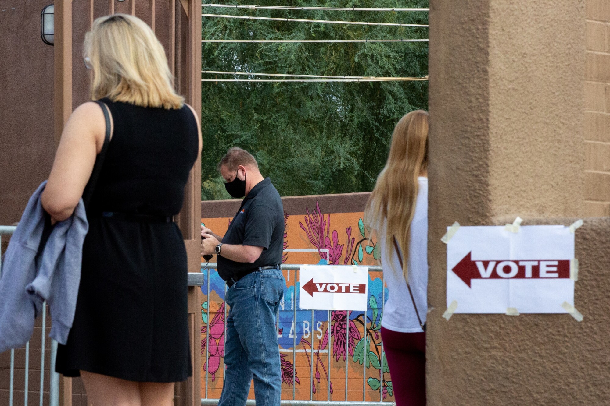 Arizona State Senate Orders Hand Recount of 2.1 Million Ballots from 2020 Presidential Election