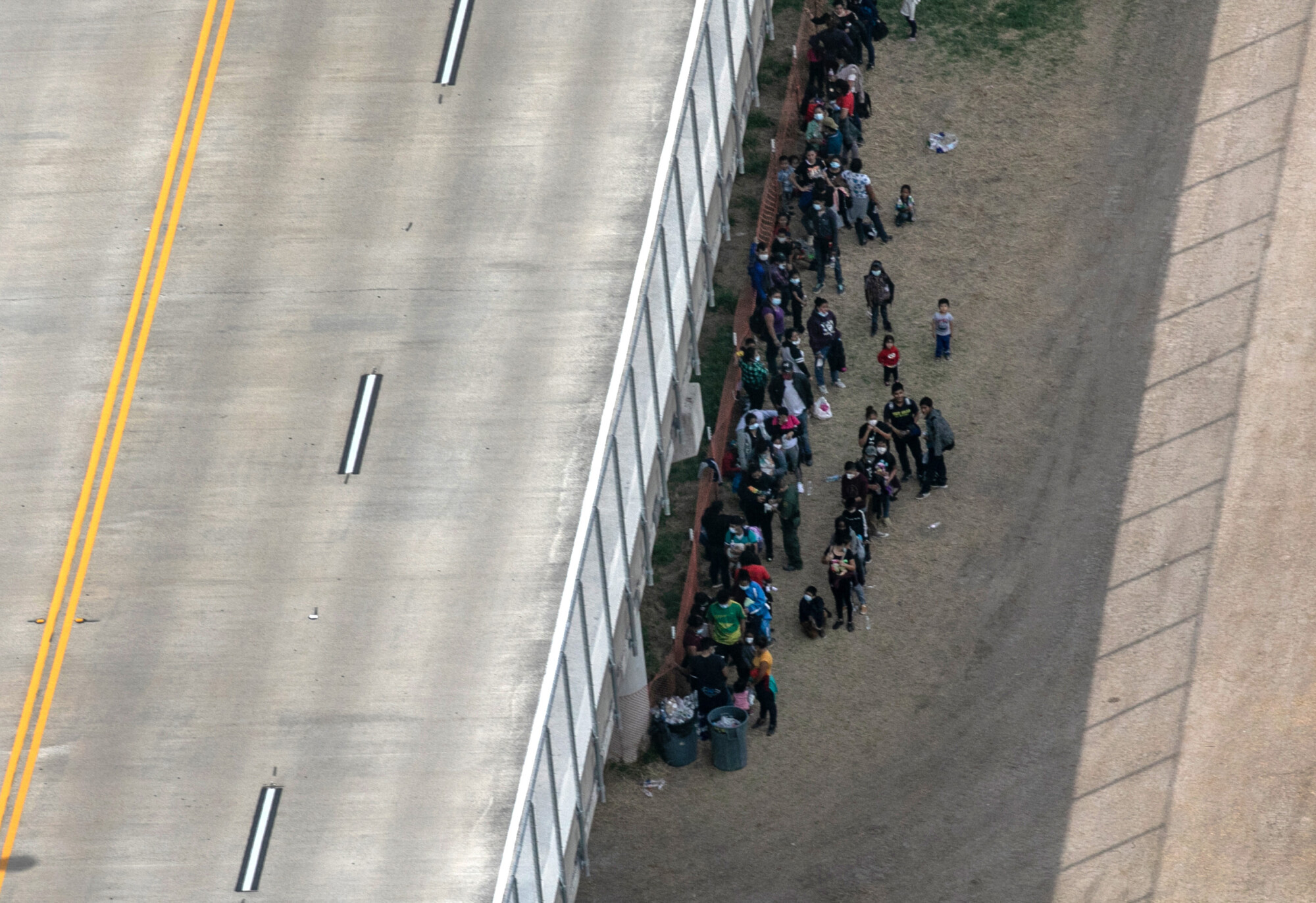 Mexico, US Discuss Stemming Migrant Surge
