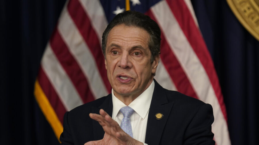 Gov. Cuomo Says Storm Won’t Stop His Planned Resignation