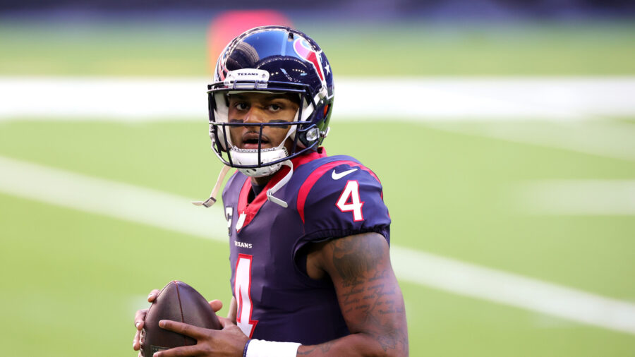 Star Texas Quarterback Deshaun Watson Accused of Misconduct