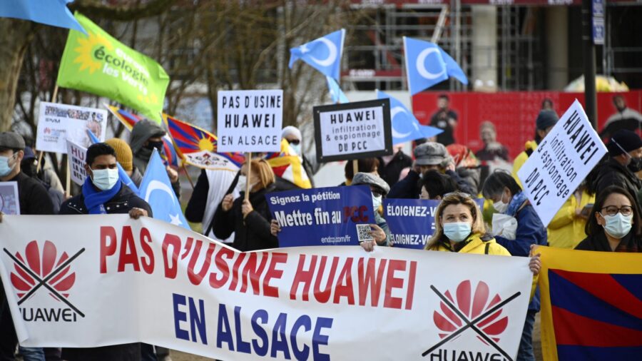 Huawei to Install Facility in France Despite Opposition