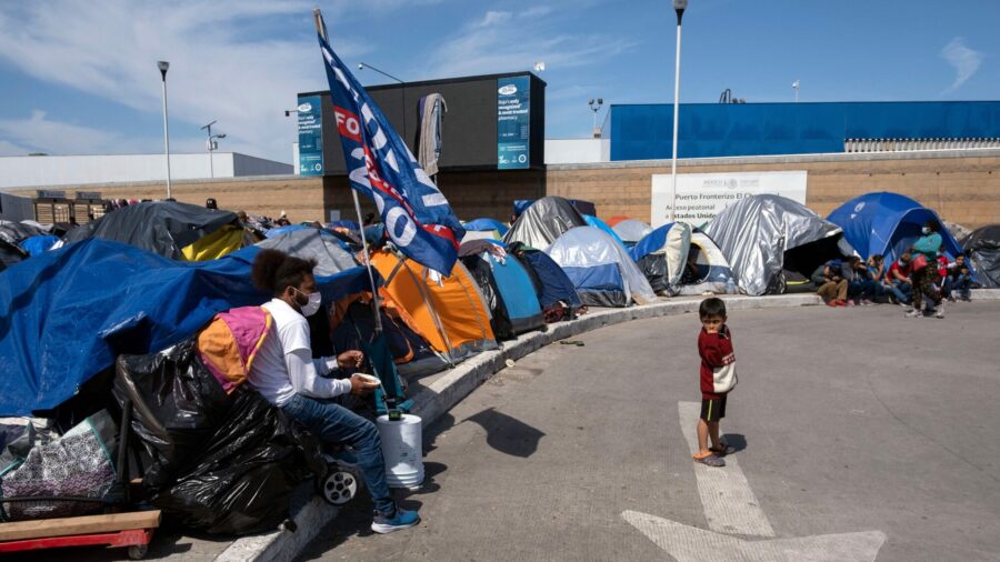 Migrants Form Tent Community in Mexico Waiting for Biden to Open the Border