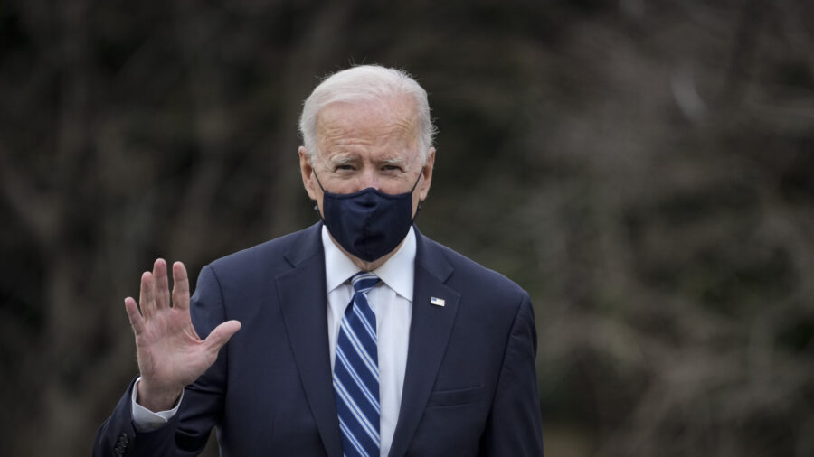 Biden, Harris Tour US Promoting Rescue Plan