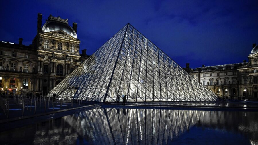 Miss Art Museums? The Louvre Just Put Its Entire Art Collection Online