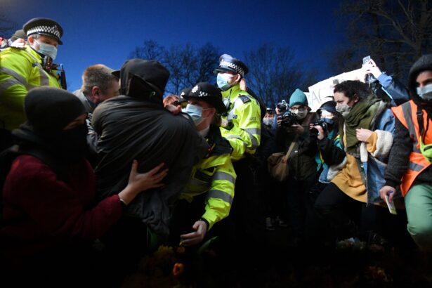 BRITAIN-POLICE-MURDER-VIGIL