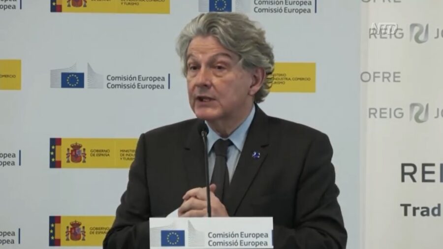 EU to Slow Down Vaccine Exports