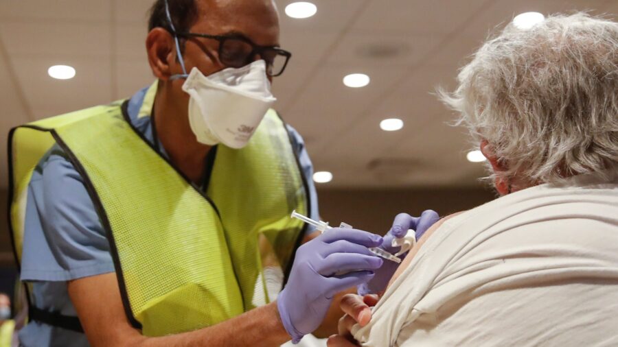 Over Half of Seniors Vaccinated in US