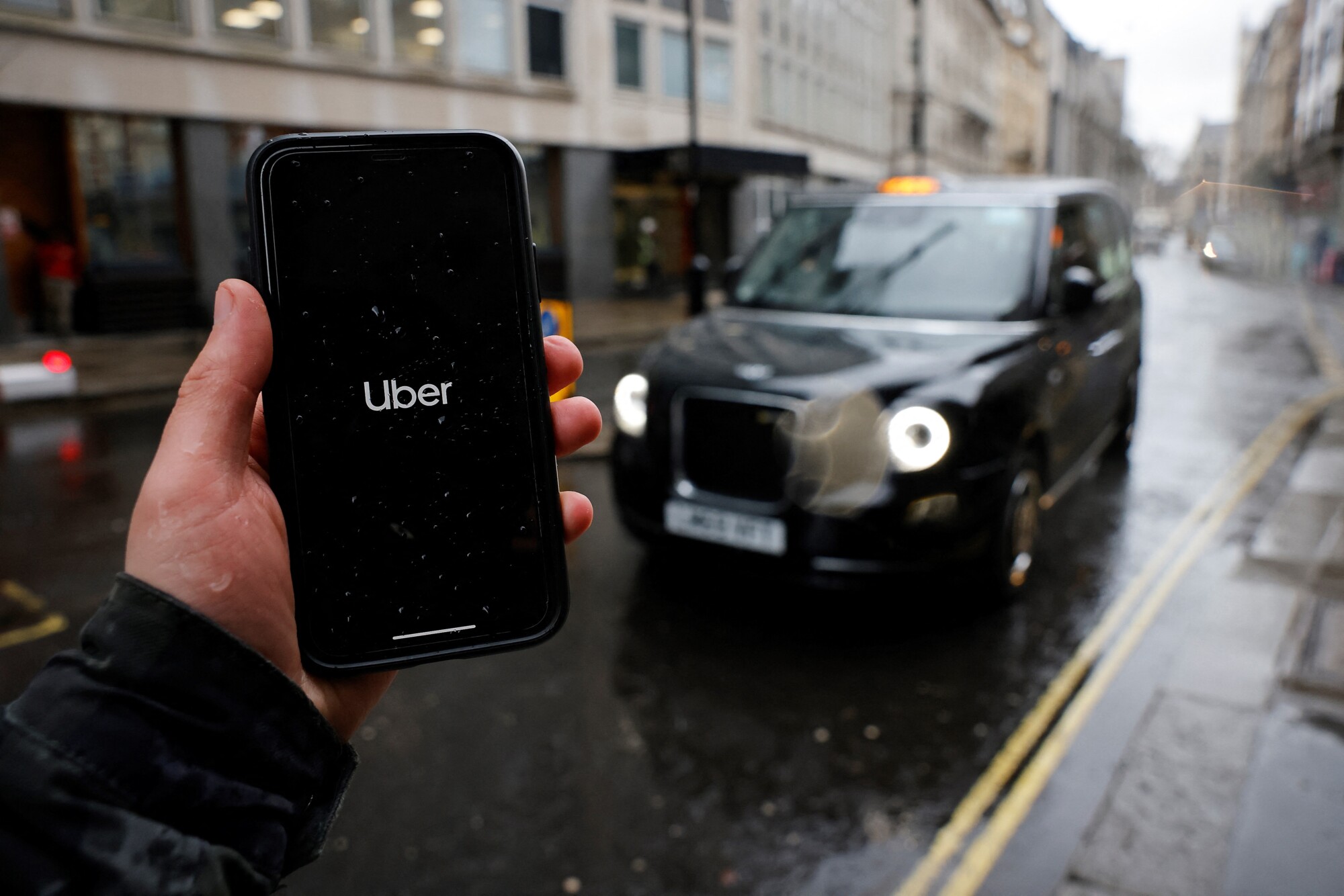 Uber Landmark Worker Rights Agreement with Union