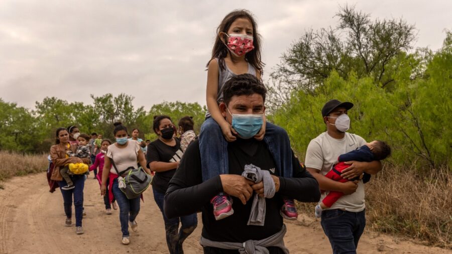 Democrat Lawmakers Tour Migrant Facility