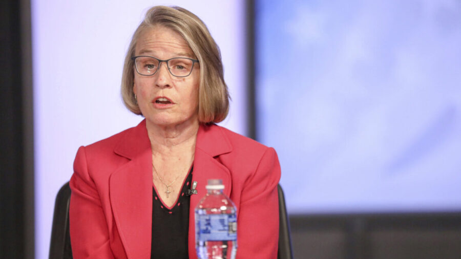 4 House Democrats Back Iowa GOP Rep.'s Thin Win