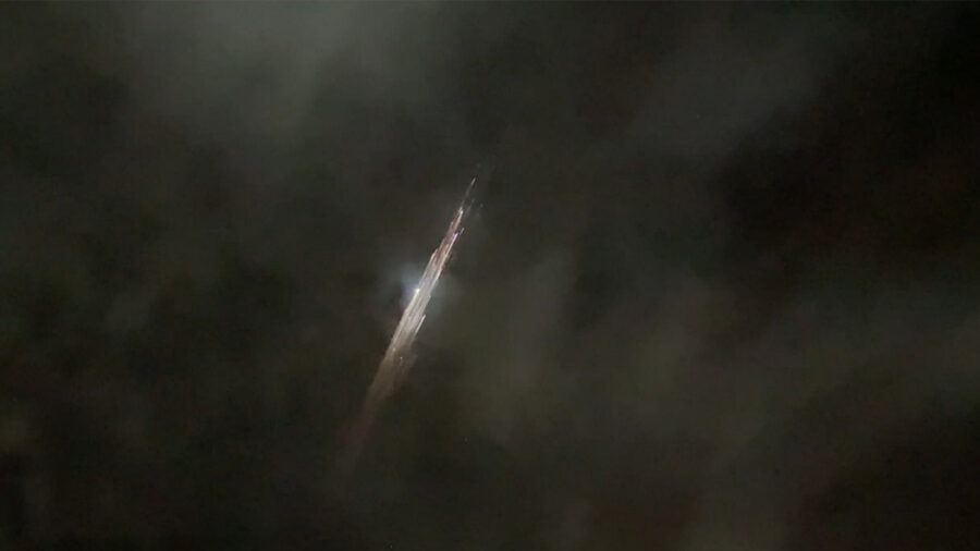 Rocket Debris Lights Up Skies Over the Pacific Northwest