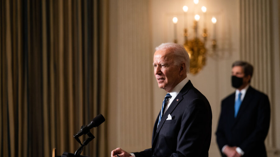 US to Aid India Over Virus Following Criticism of Inaction