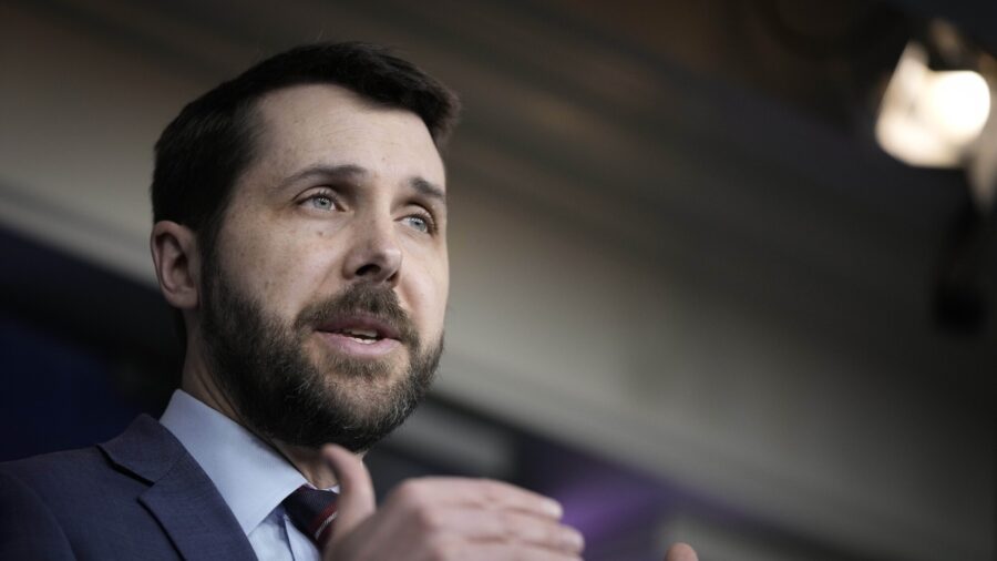 Biden Adviser Urges Lawmakers to Pass 'Build Back Better'
