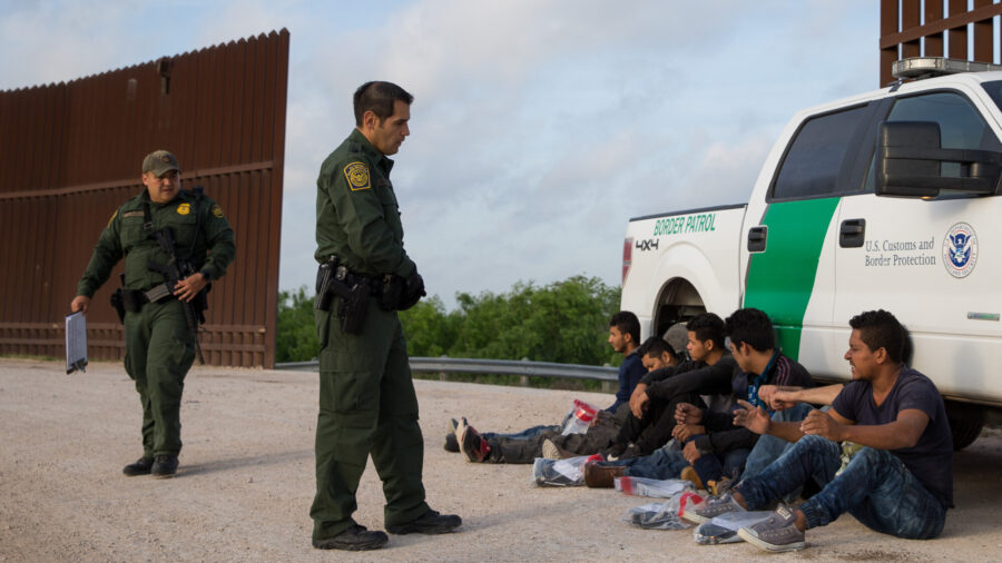 Border Patrol Apprehends 172,000 Illegal Immigrants in March