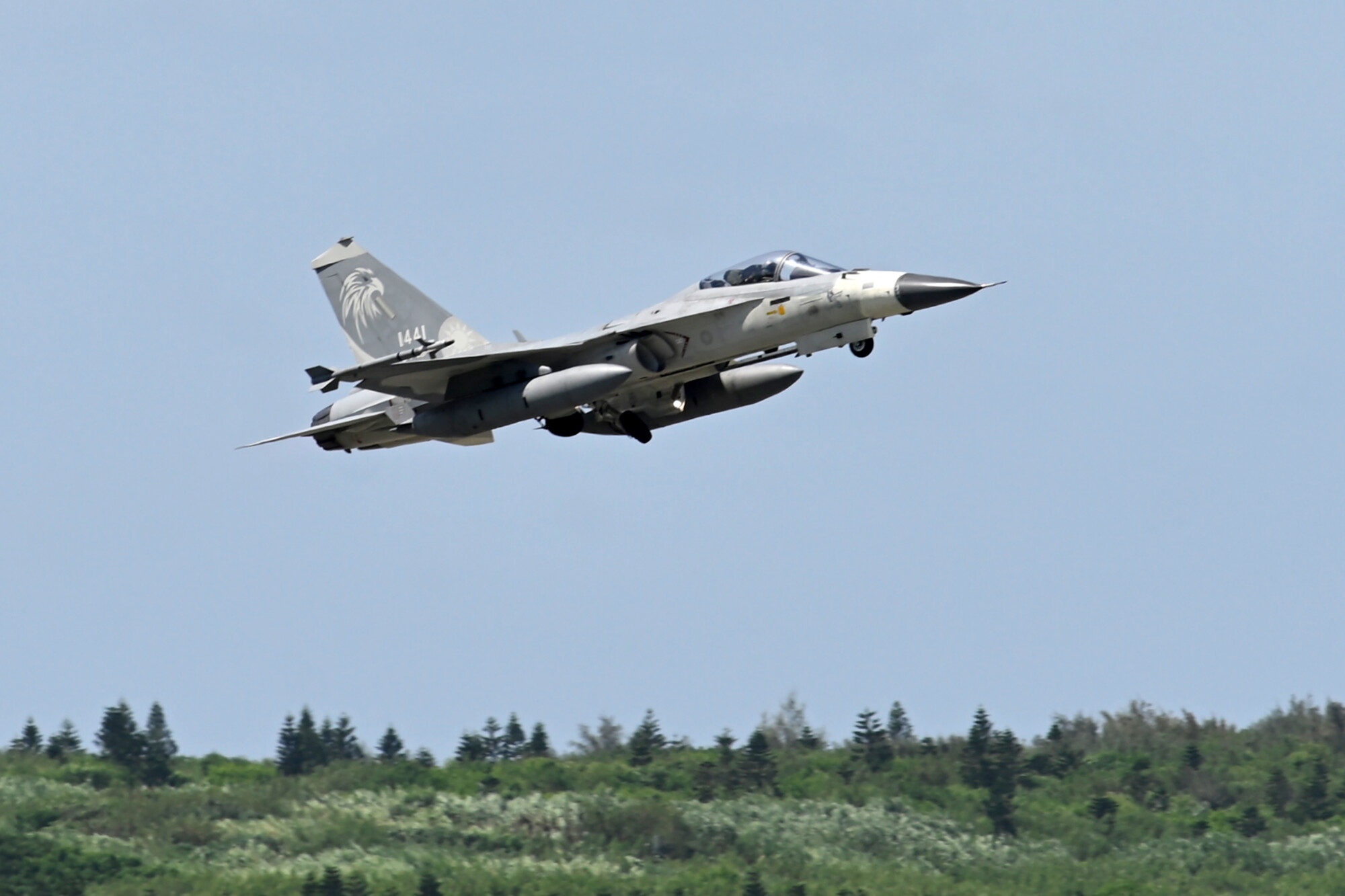 Taiwan Reports New Incursion by Chinese Jets Into Defense Zone