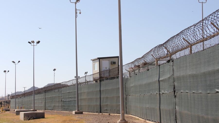 US Shuts Once-Secret Guantanamo Prison Unit, Moves Prisoners