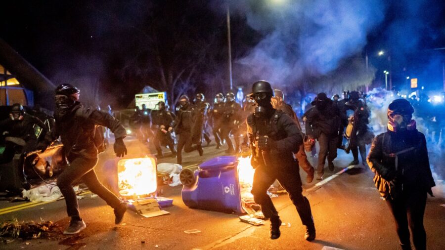 Protests in Minnesota, Oregon Over Wright’s Death